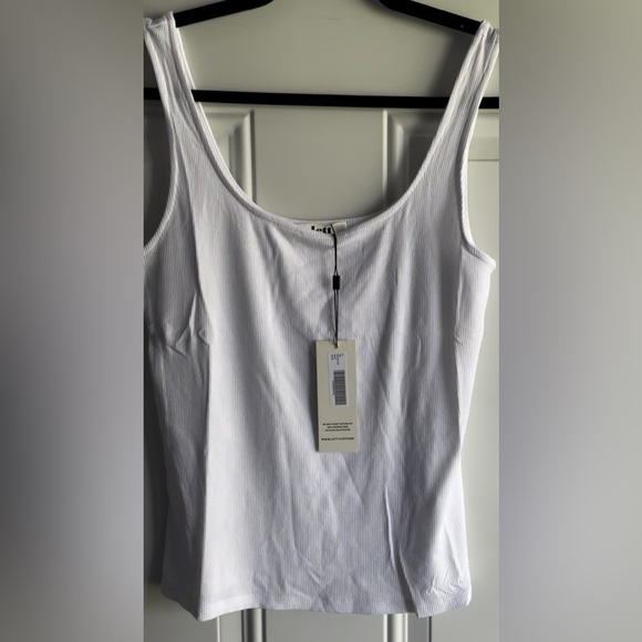 NWT LETT AMAZING Naples Microrib White Faint Shimmer Square Scoop Neck Tank Top - Picture 10 of 17